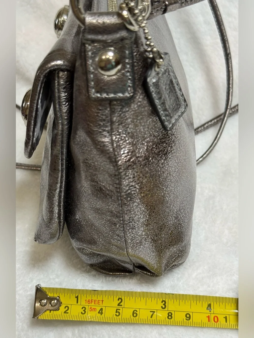 Coach authentic “poppy”